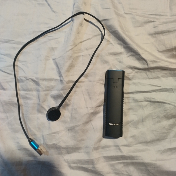 Olight Arkflex Flashlight - Picture 4 of 4